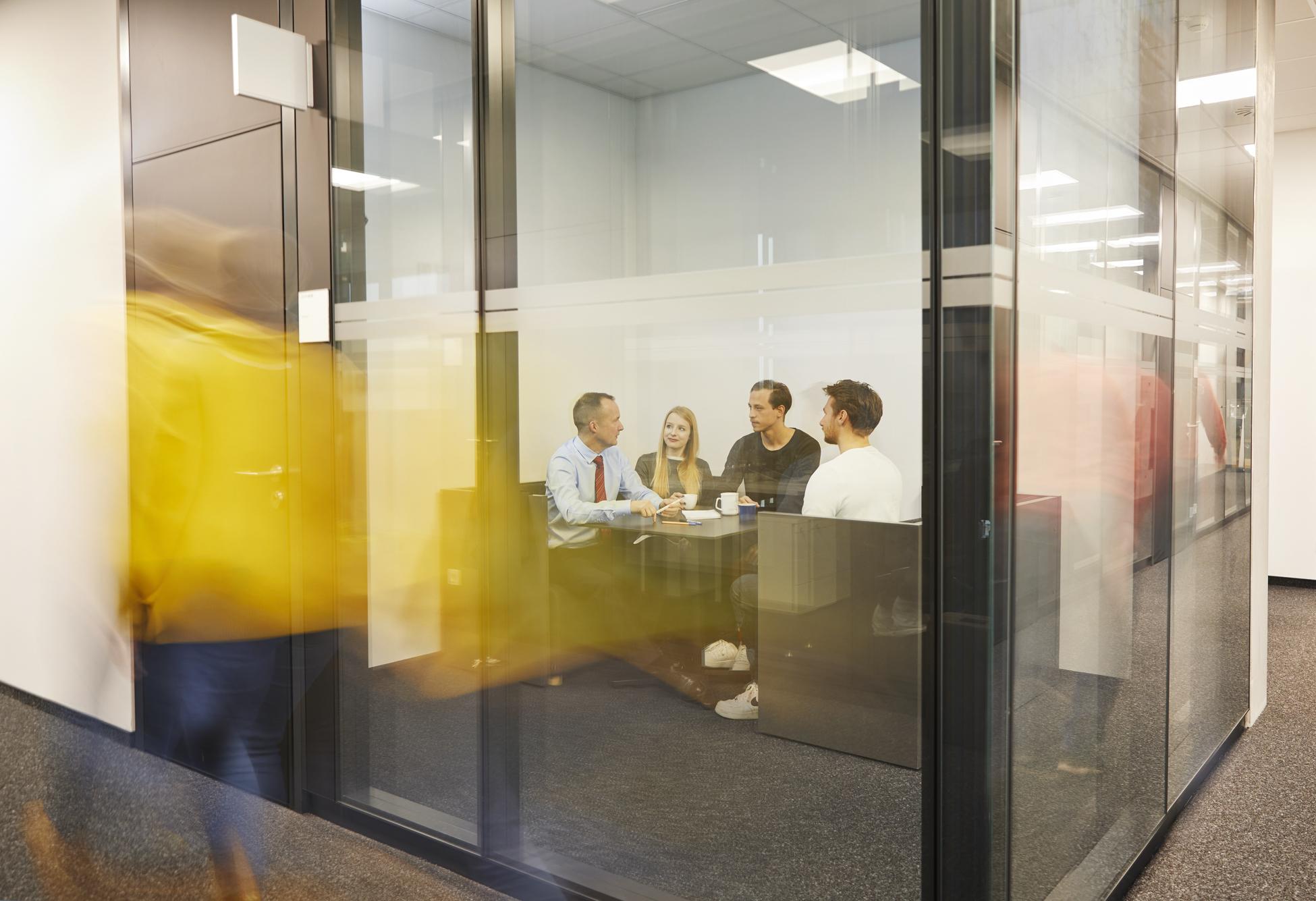 Team_Rolf_Gruenderschmiede_30.11.21_010_webT